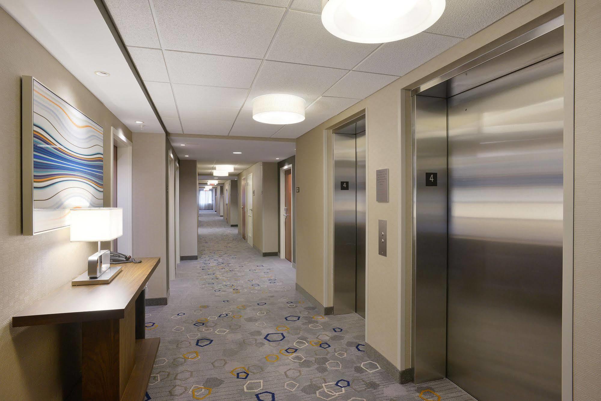Courtyard Cincinnati North At Union Centre Уест Честър Екстериор снимка